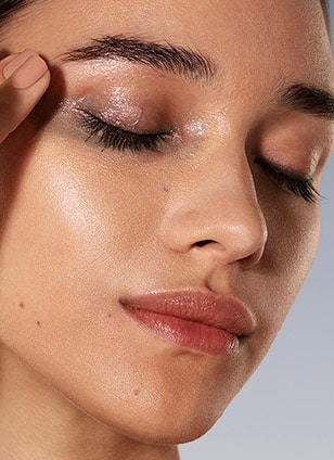 Estée Lauder x Vivid 2025