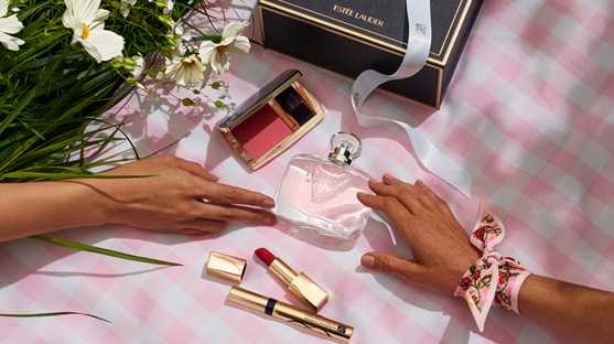 photo of estee lauder makeup, fragrance, skincare